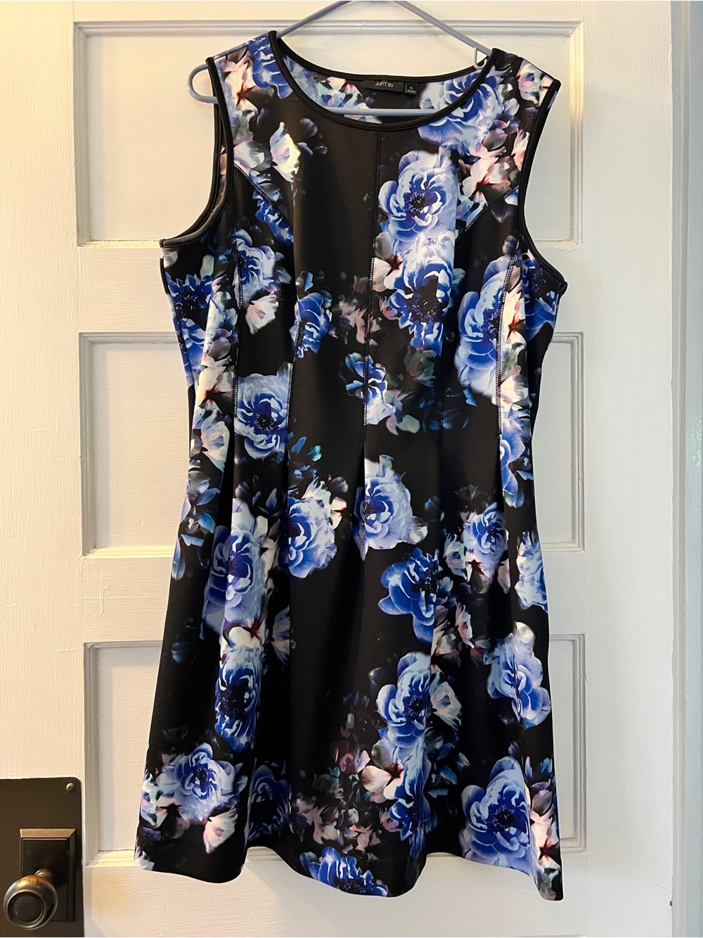 Apt. 9 Black Floral Scuba Dress